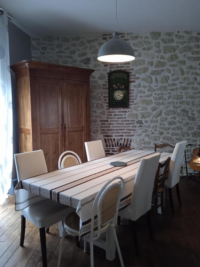 Maison De Famille A Périgueux Esterno foto